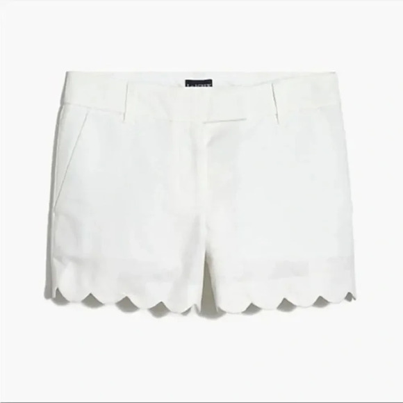 J. CREW FACTORY 4 Inch Linen Cotton Scalloped Hem Short in White - Picture 4 of 11